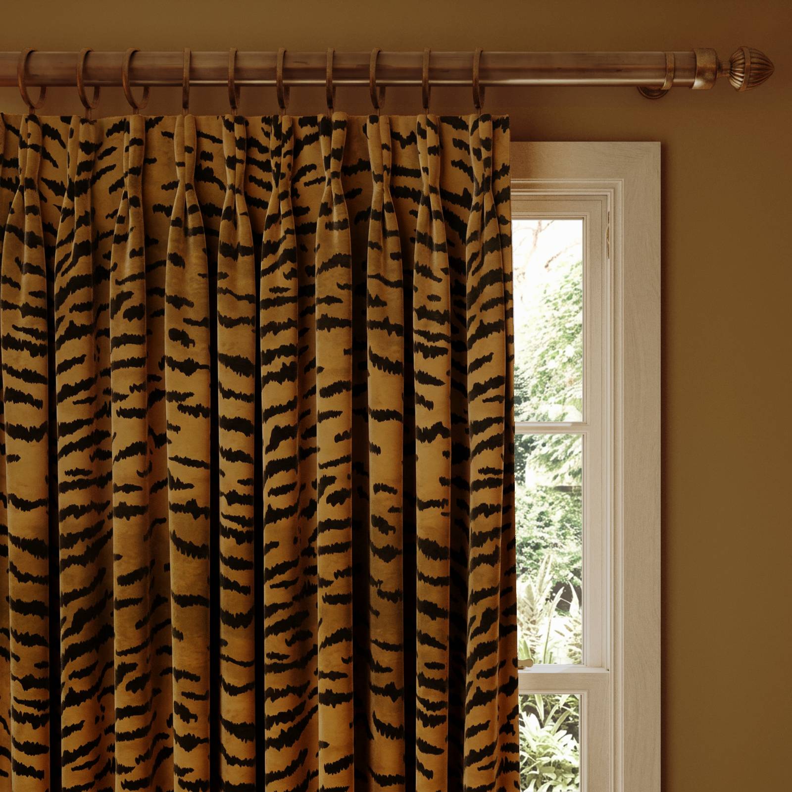 TIGRE Velvet Curtain - Taupe