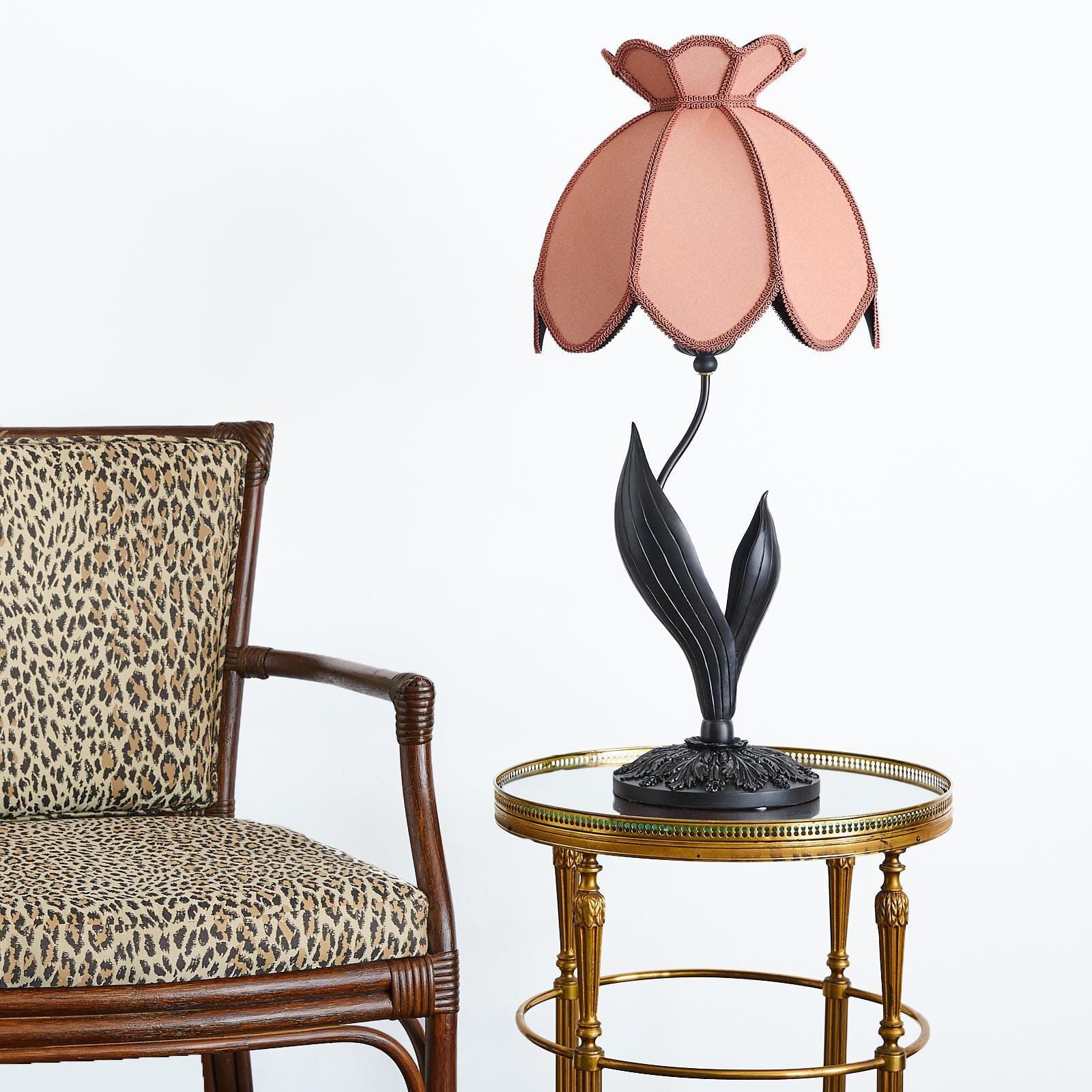 GALANTHUS Tourmaline Table Lampshade with FLORIS Noir Lampstand